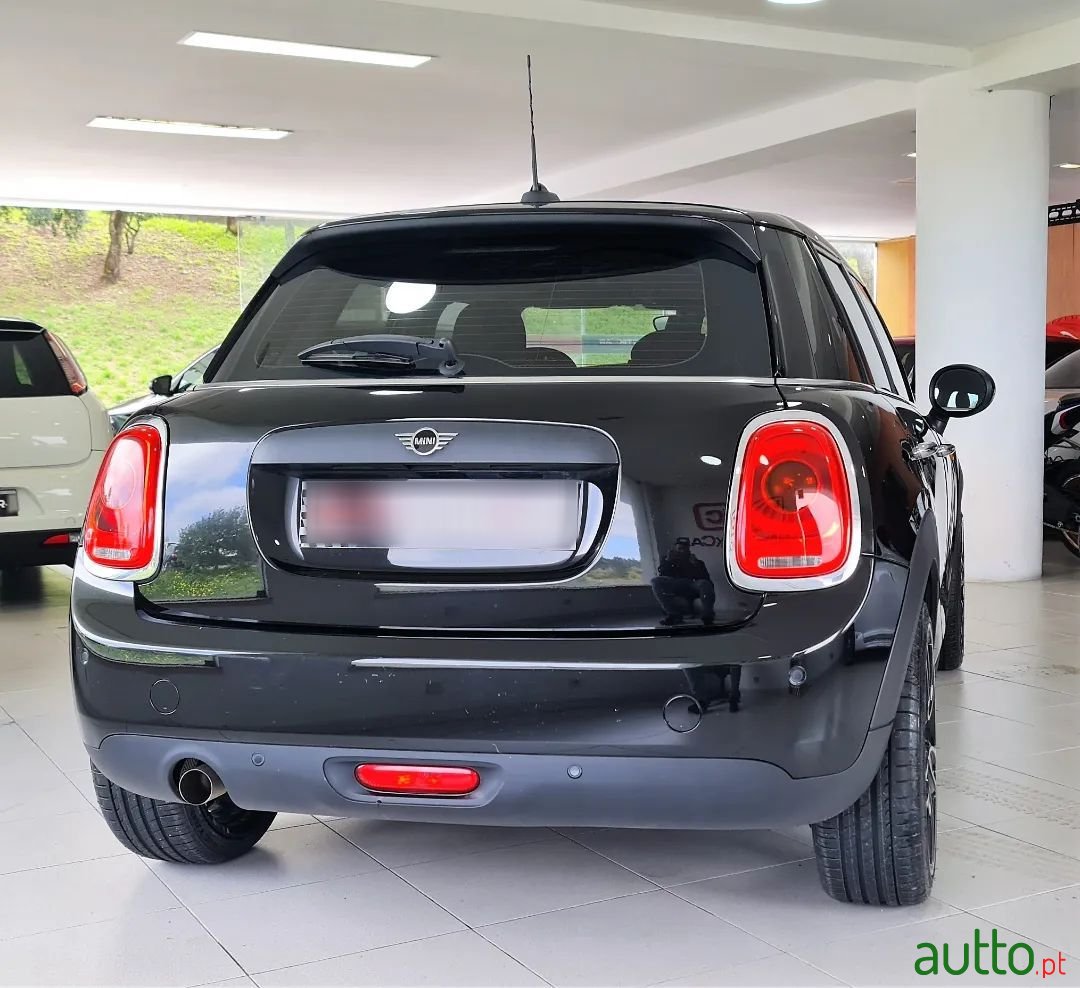 2018' MINI Cooper photo #5