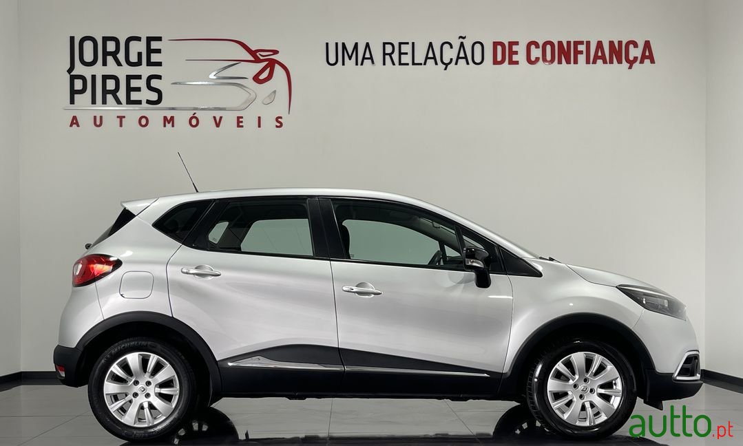 2014' Renault Captur photo #3