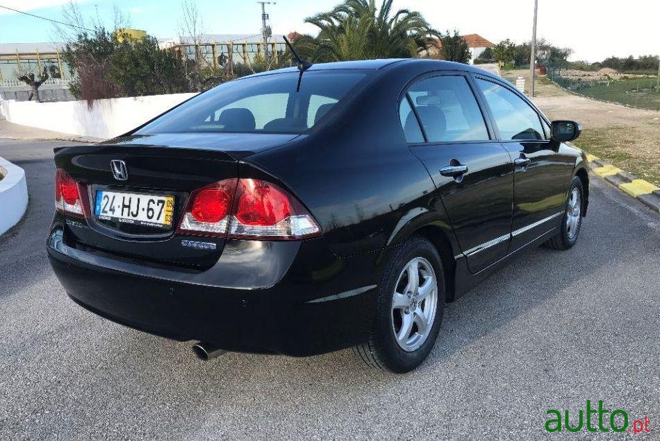 2009' Honda Civic Executive photo #1