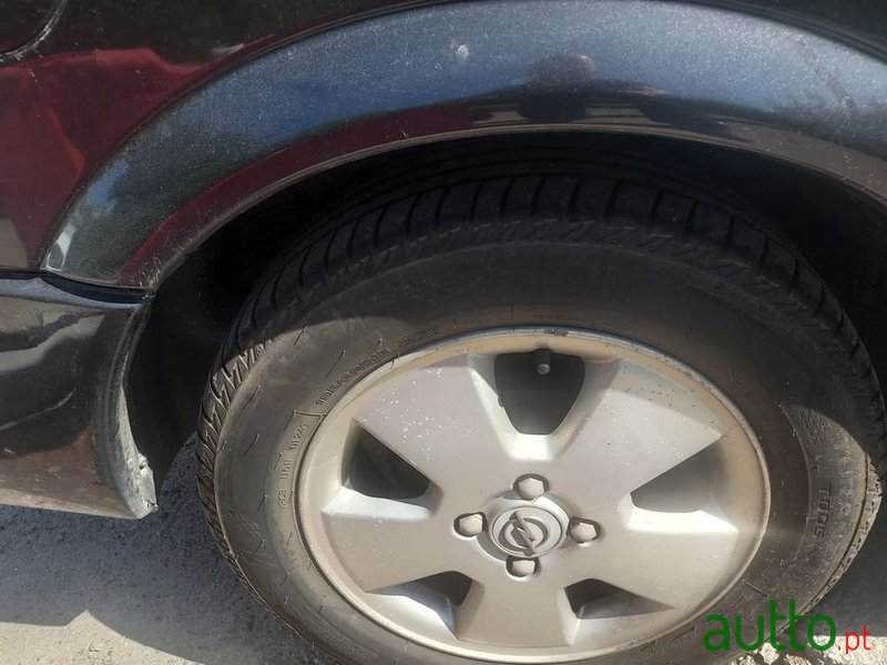 2002' Opel Astra Caravan photo #4