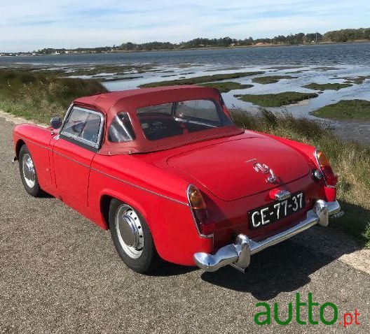 1961' MG Midget photo #2