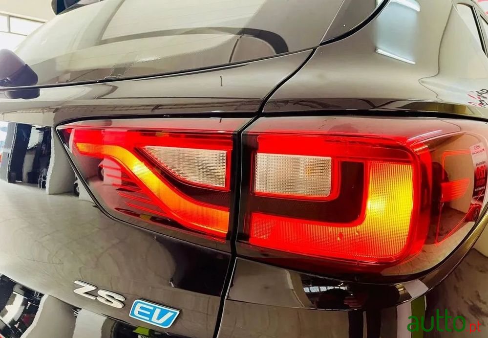 2021' MG ZS Luxury photo #6