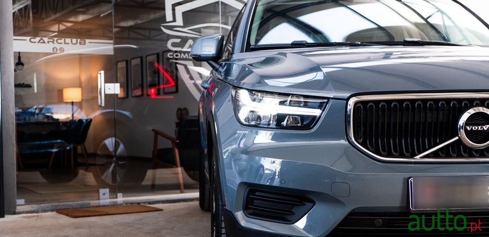 2020' Volvo Xc 40 2.0 D3 Momentum Plus photo #4