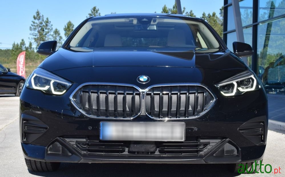 2020' BMW Série 2 D Line Luxury photo #3