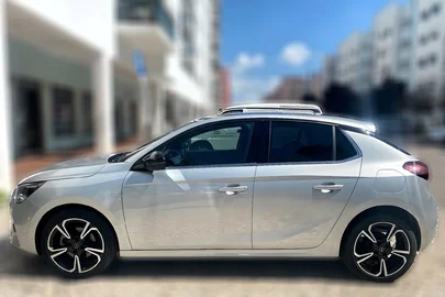 2022' Opel Corsa 1.2 T Elegance