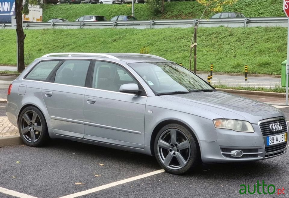 2005' Audi A4 Avant photo #3