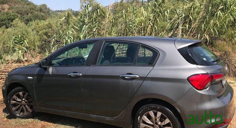 2017' Fiat Tipo Van photo #1