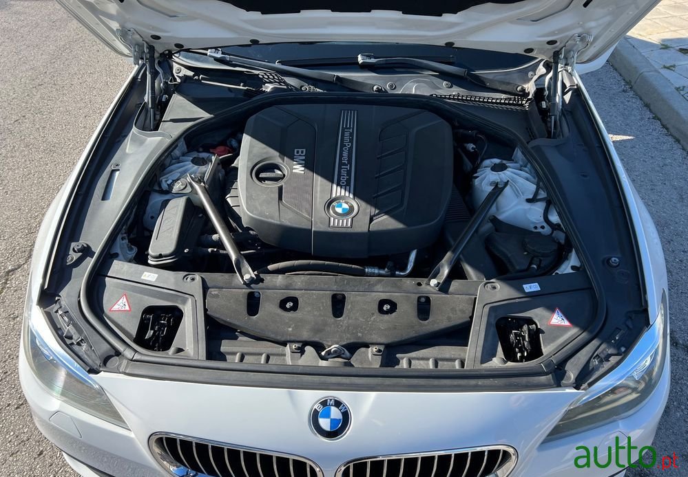 2014' BMW Série 5 D Touring photo #5