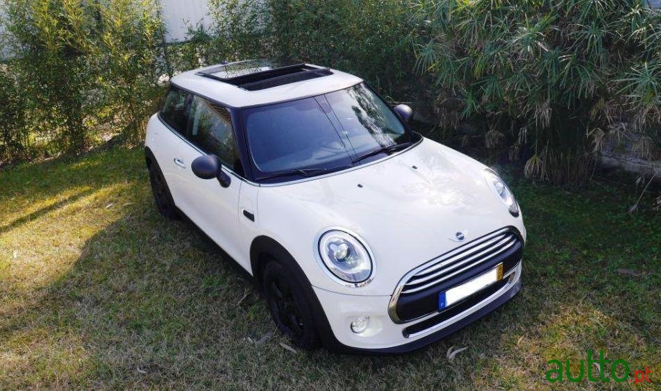 2015' MINI One photo #2