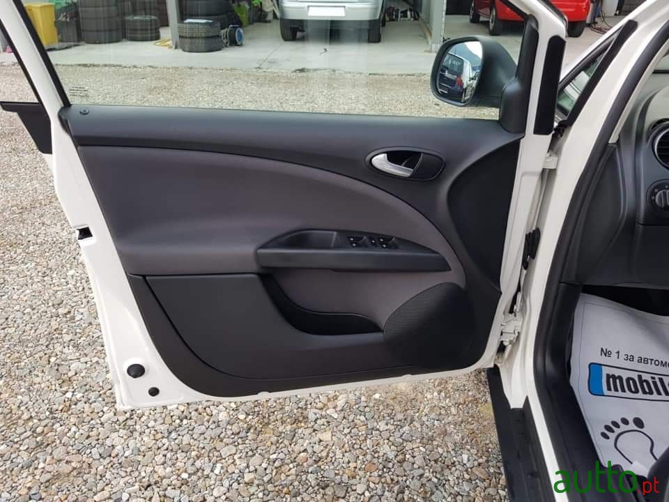 2015' SEAT Altea photo #5