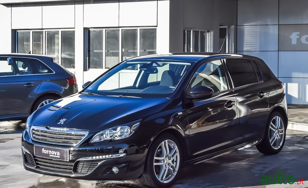 2016' Peugeot 308 photo #3