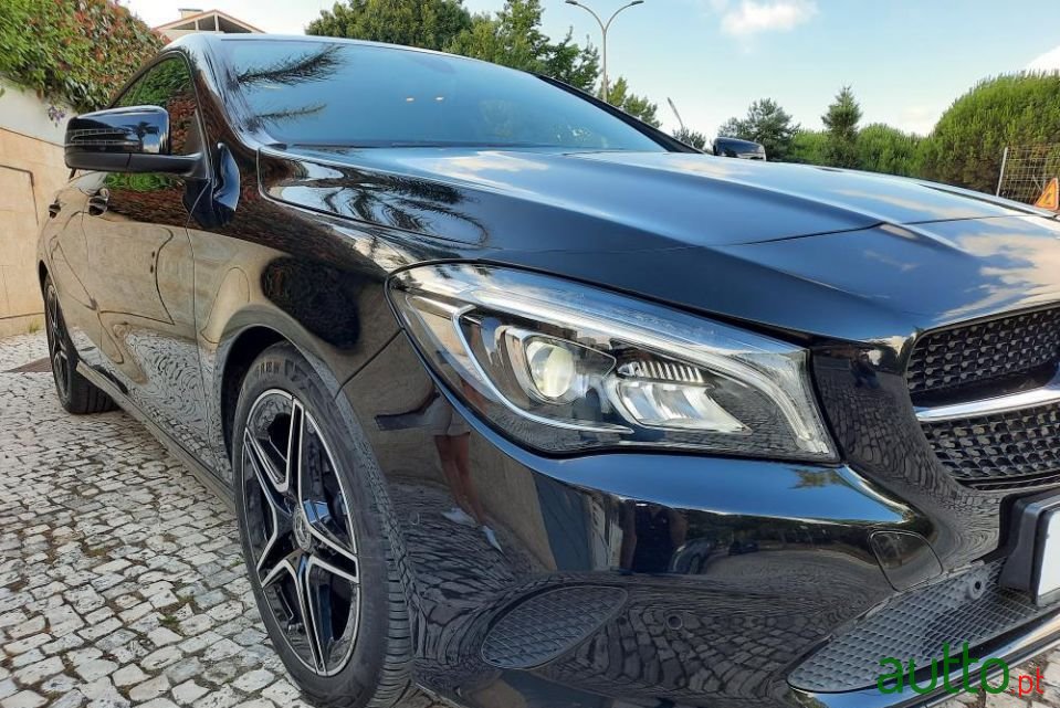 2016' Mercedes-Benz Cla-200 photo #3
