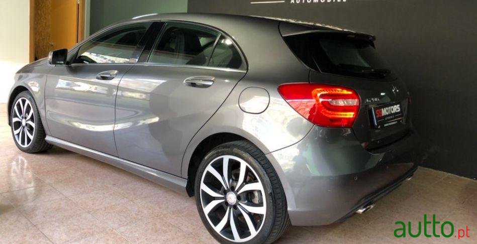 2013' Mercedes-Benz A-200 photo #1