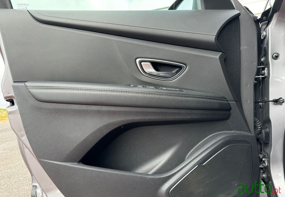 2018' Renault Grand Scenic photo #6