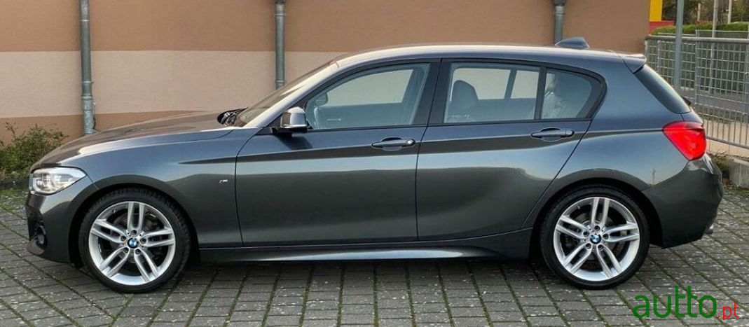 2016' BMW 116 D Pack M photo #2
