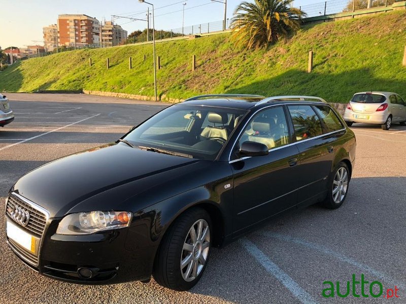 2005' Audi A4 Avant photo #3