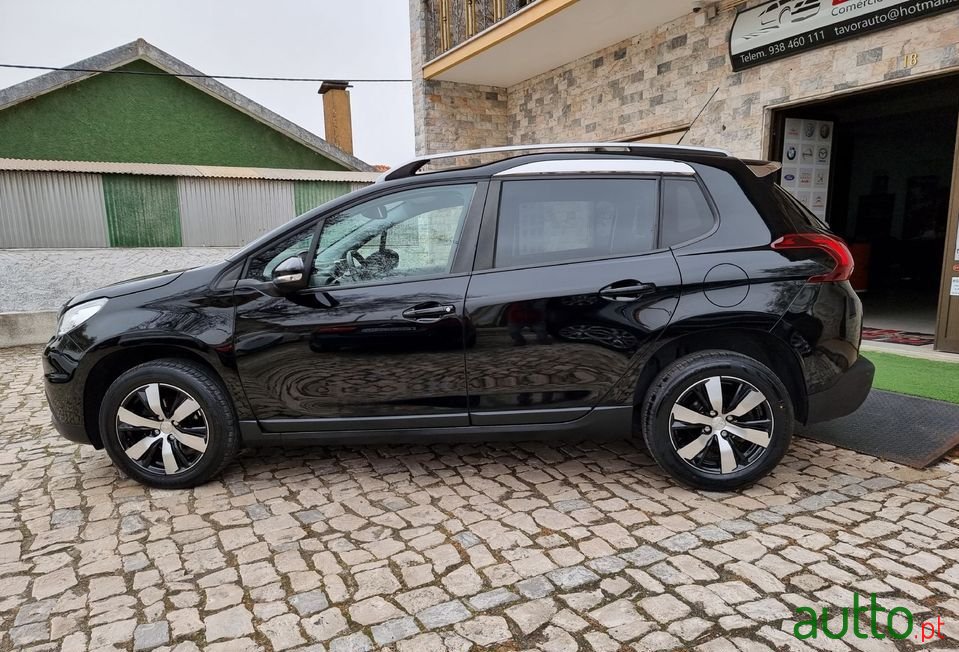 2016' Peugeot 2008 photo #4