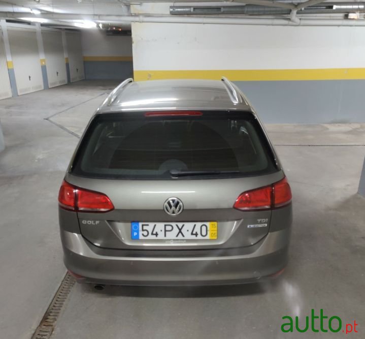 2015' Volkswagen Golf Variant photo #3