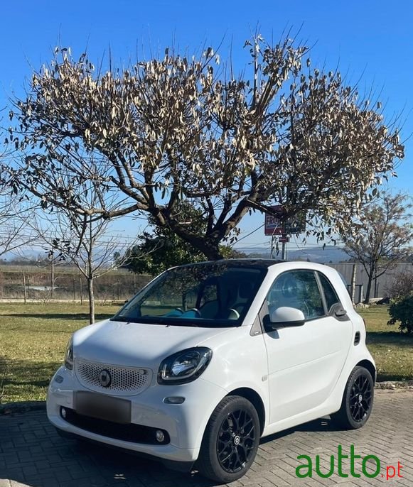 2017' Smart Fortwo photo #1