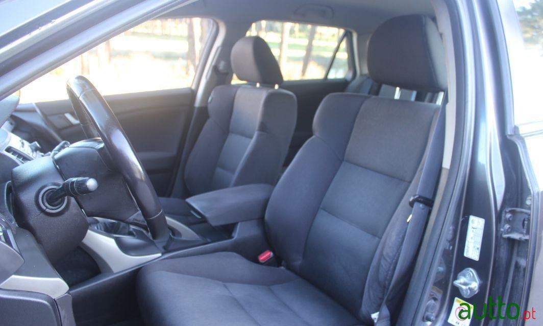 2010' Honda Accord Tourer 2.2 Nacional photo #3