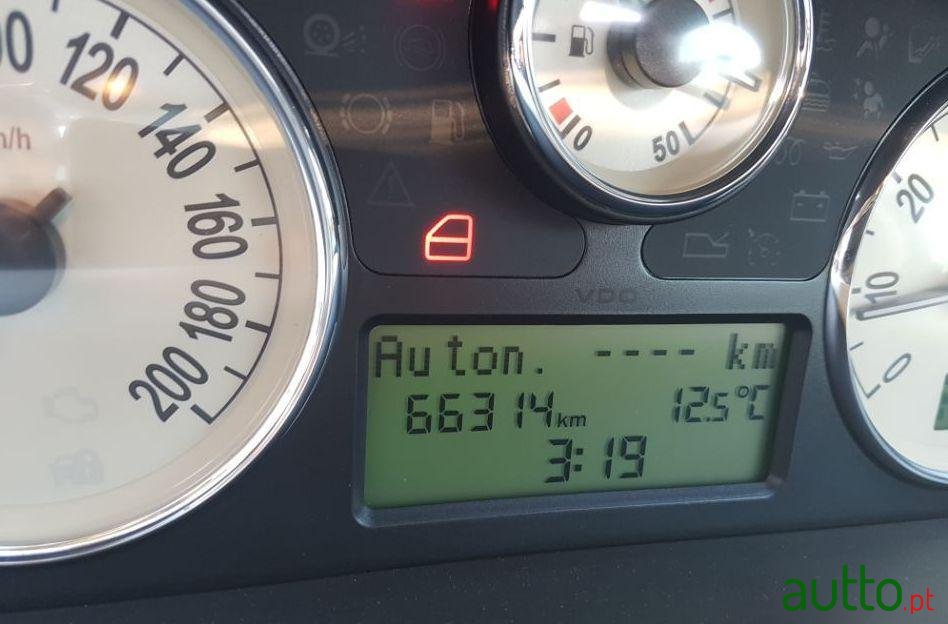 2004' Lancia Ypsilon photo #4