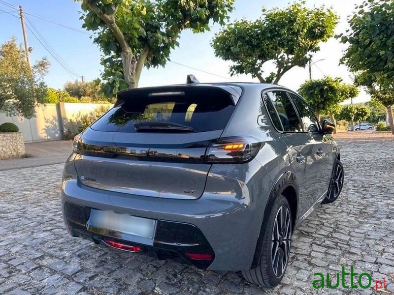 2024' Peugeot e-208 51 Kwh Gt photo #5
