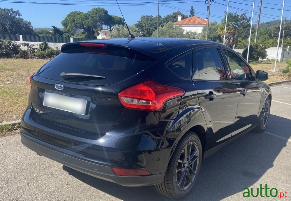 2018' Ford Focus photo #5