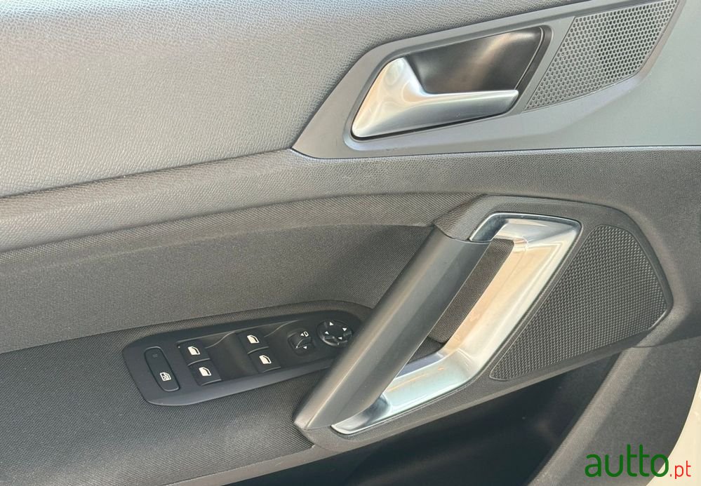 2020' Peugeot 308 Sw photo #4