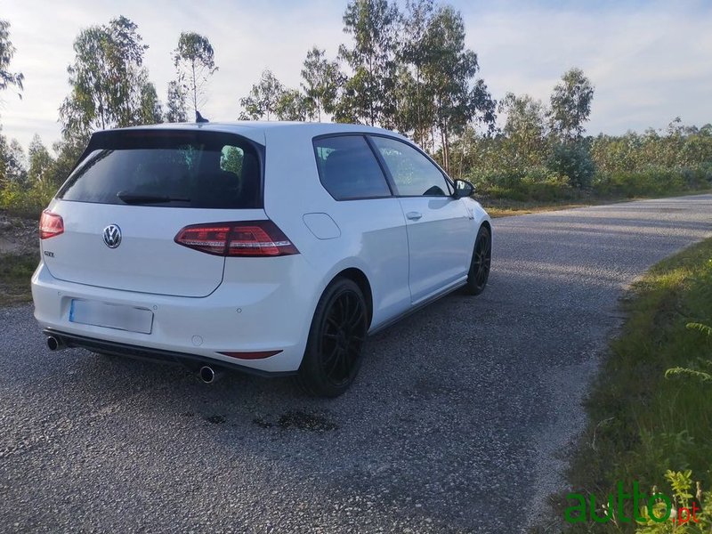 2013' Volkswagen Golf photo #5