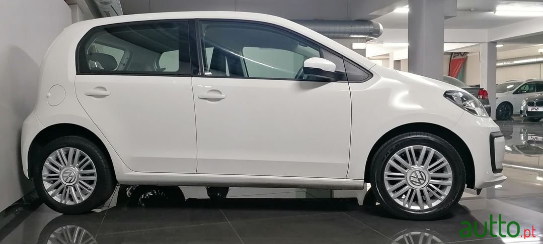 2016' Volkswagen Up photo #4