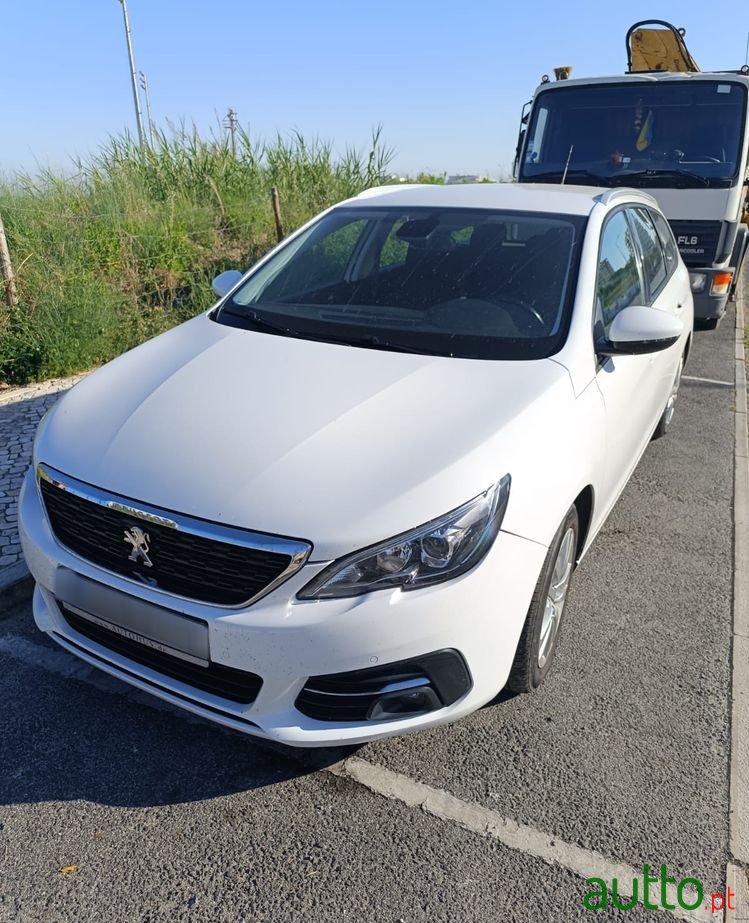 2019' Peugeot 308 Sw photo #6
