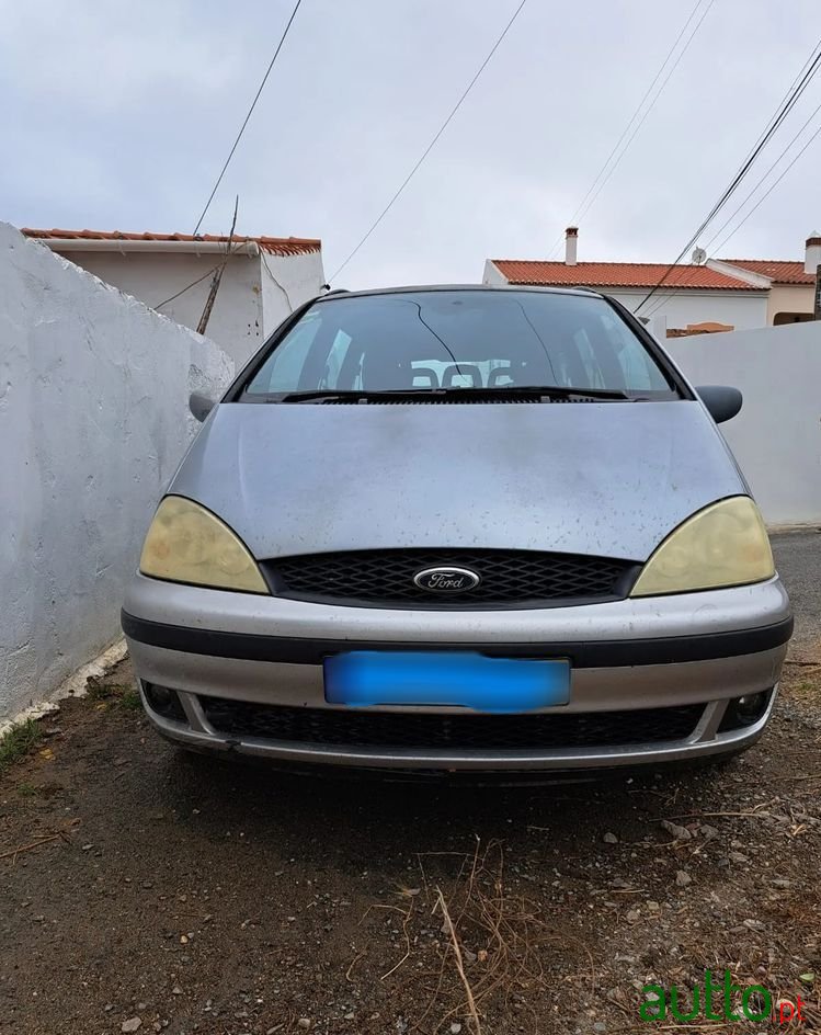 2003' Ford Galaxy 1.9 Tdi Ghia photo #2
