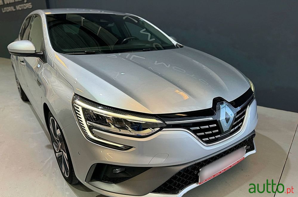 2021' Renault Megane photo #2