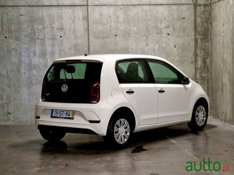 2017' Volkswagen Up photo #4