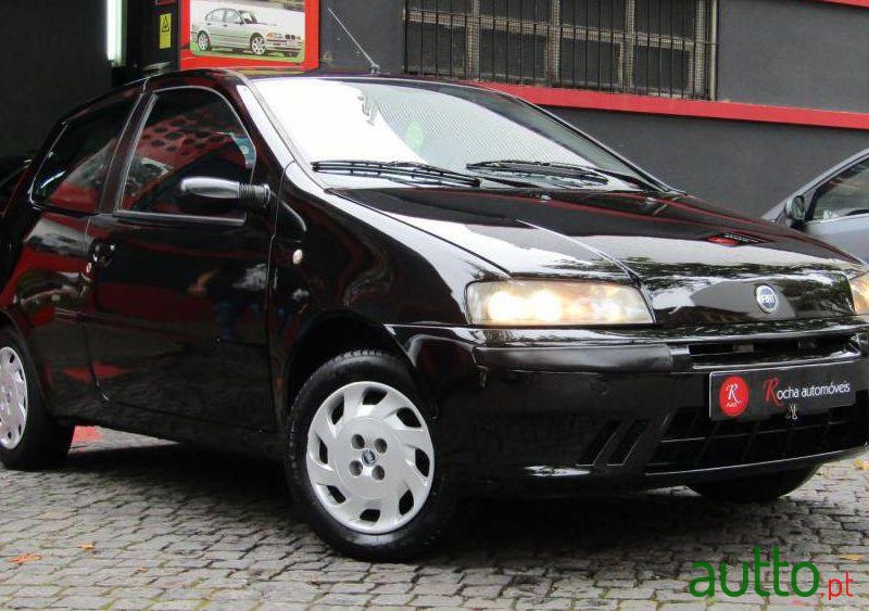2000' Fiat Punto 1.2 16V ELX photo #3