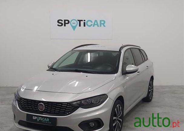 2019' Fiat Tipo Station Wagon photo #1