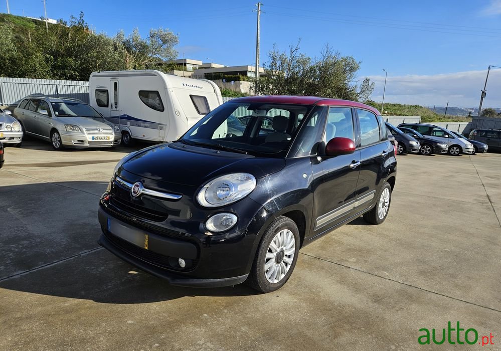 2014' Fiat 500L photo #1