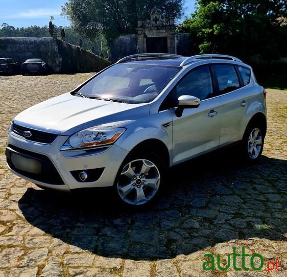 2009' Ford Kuga 2.0 Tdci Titanium photo #1
