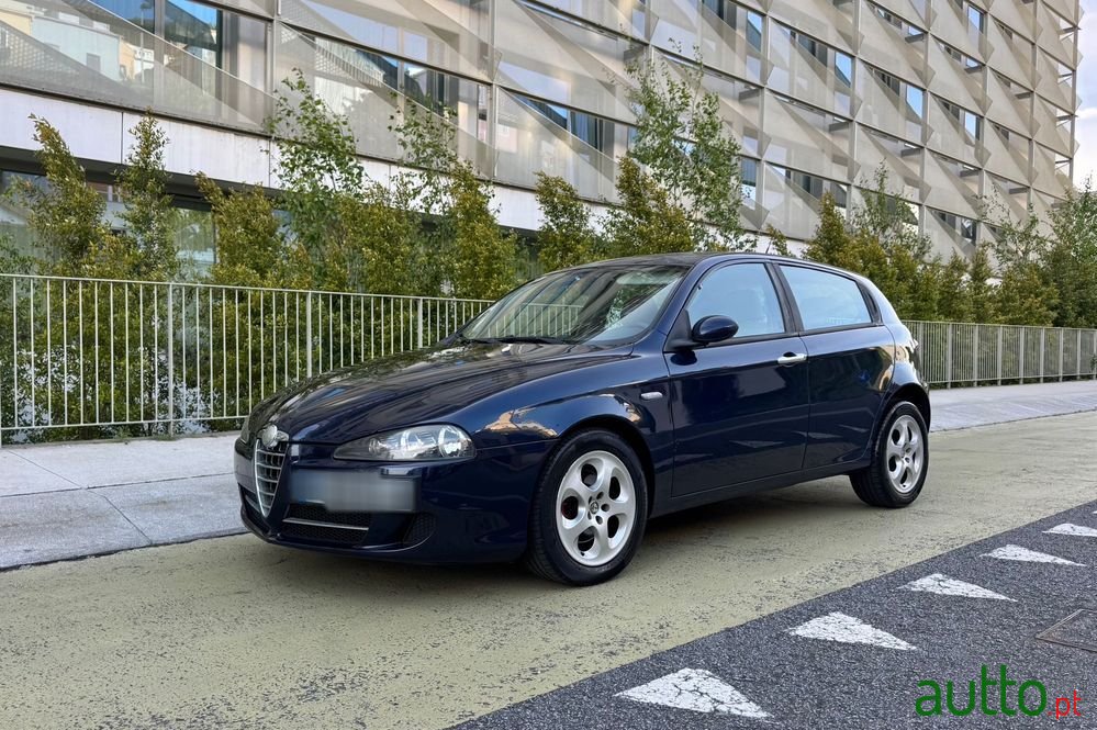 2007' Alfa Romeo 147 photo #1