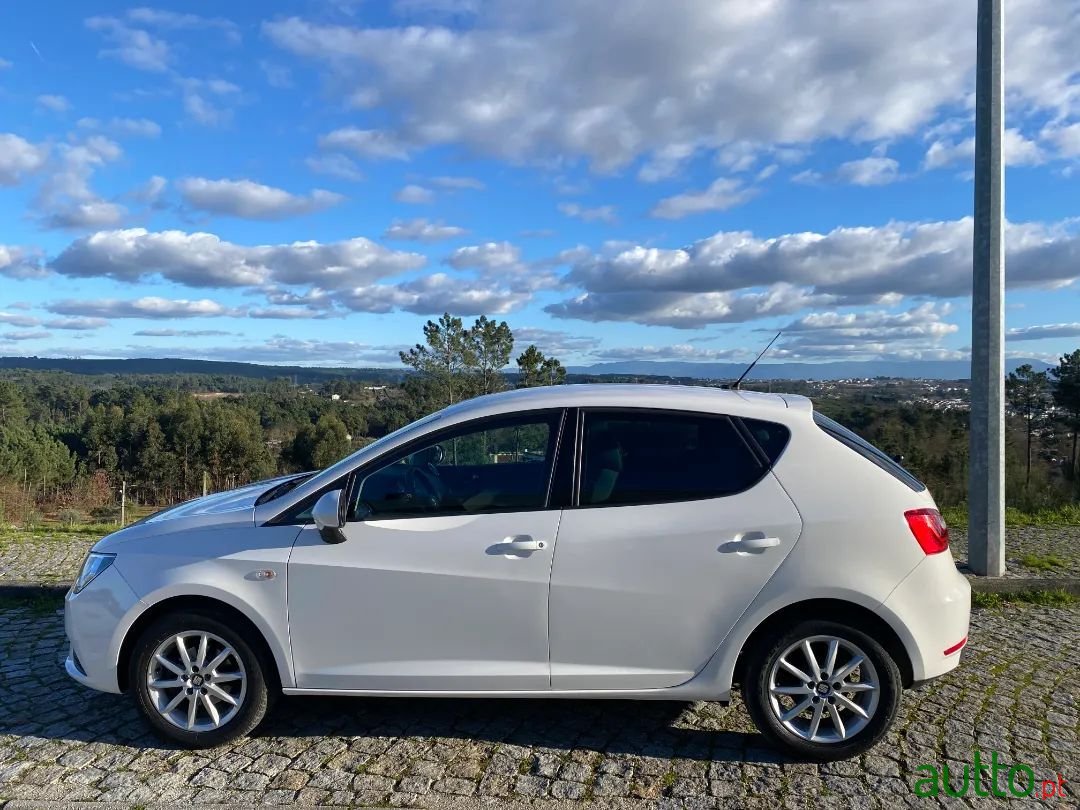 2016' SEAT Ibiza photo #2