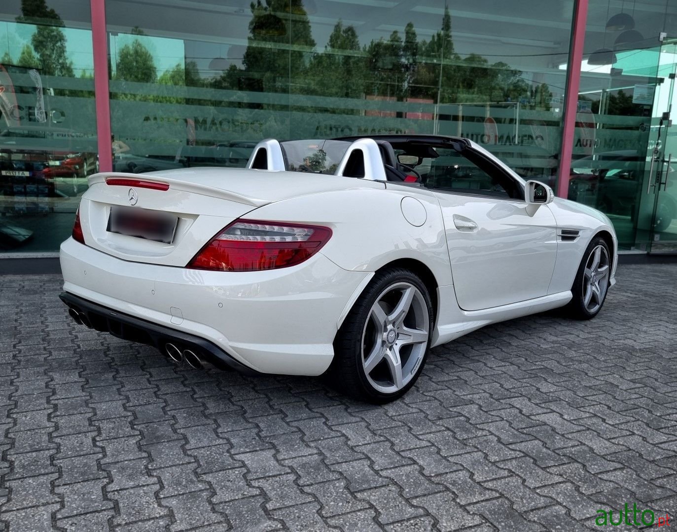 2012' Mercedes-Benz Slk-250 photo #5