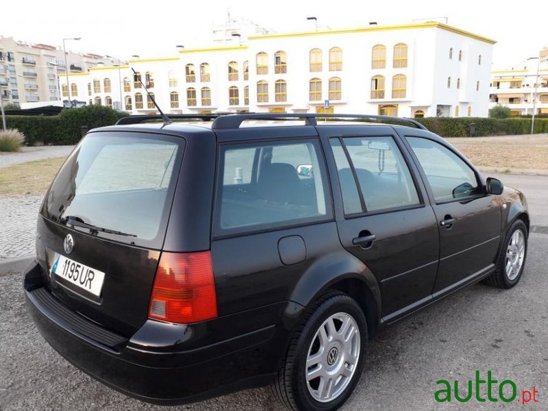 2003' Volkswagen Golf Variant photo #4