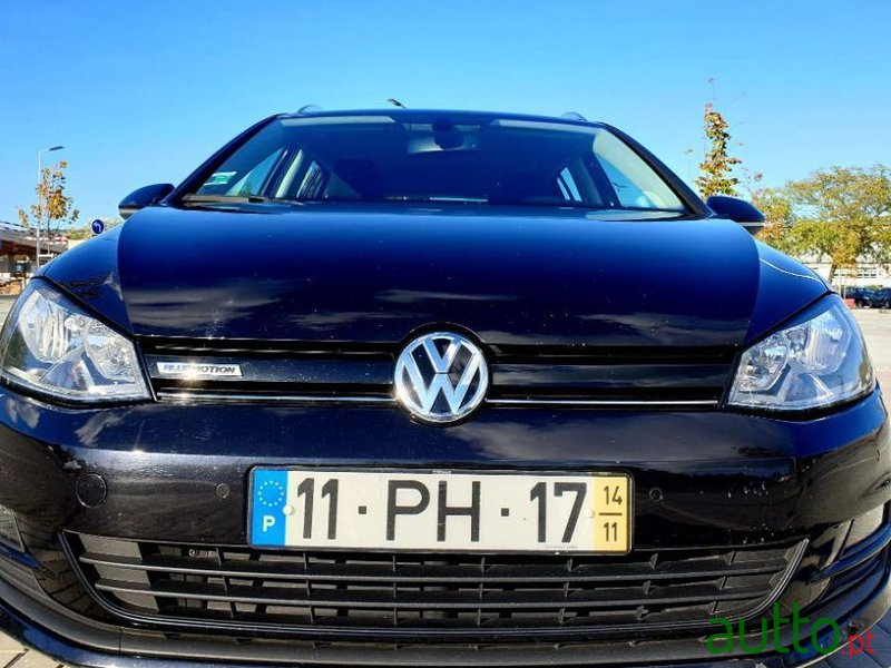 2014' Volkswagen Golf Variant photo #2