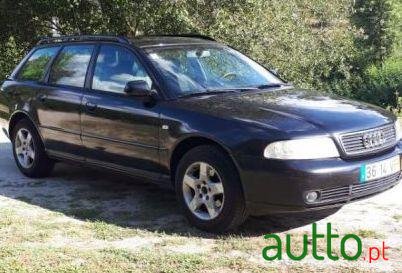 1999' Audi A4 Avant photo #1