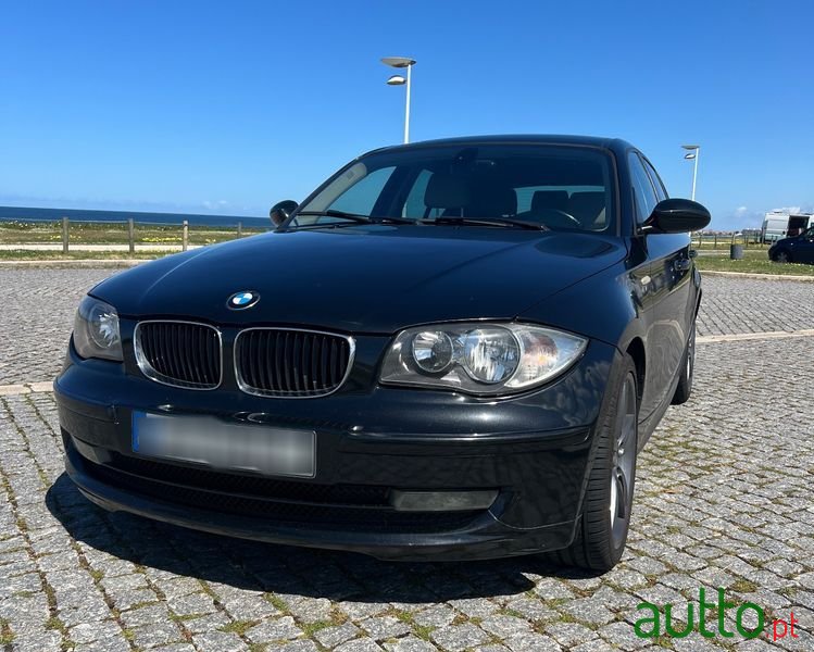 2006' BMW 118 D photo #4