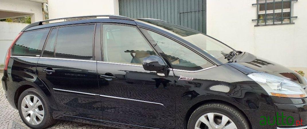 2007' Citroen C4 Picasso photo #1
