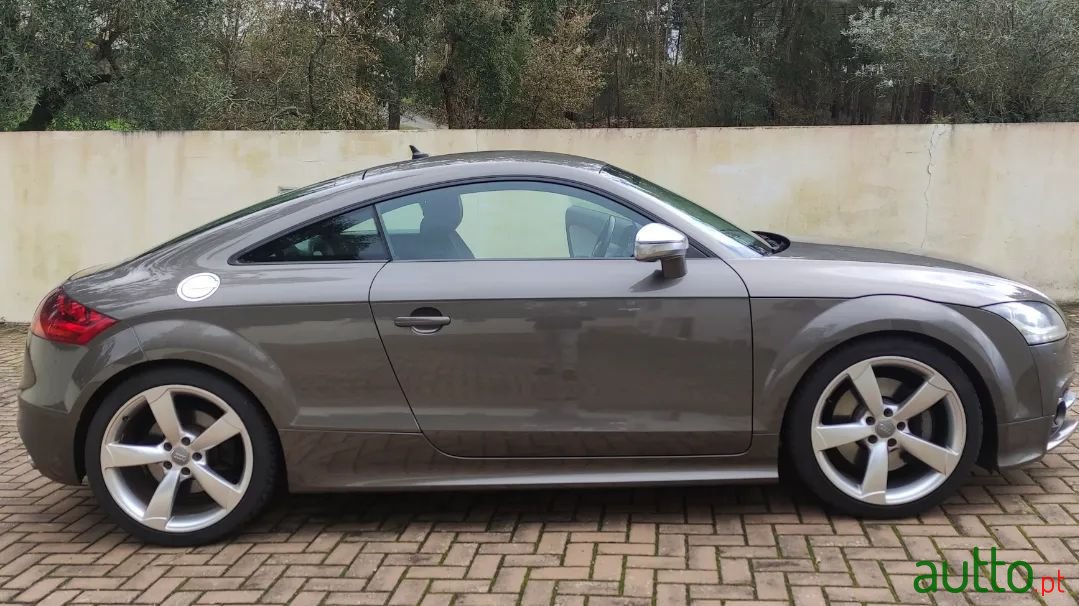 2010' Audi TT S photo #1