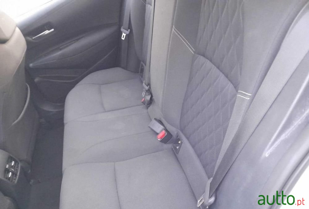 2023' Toyota Corolla photo #3