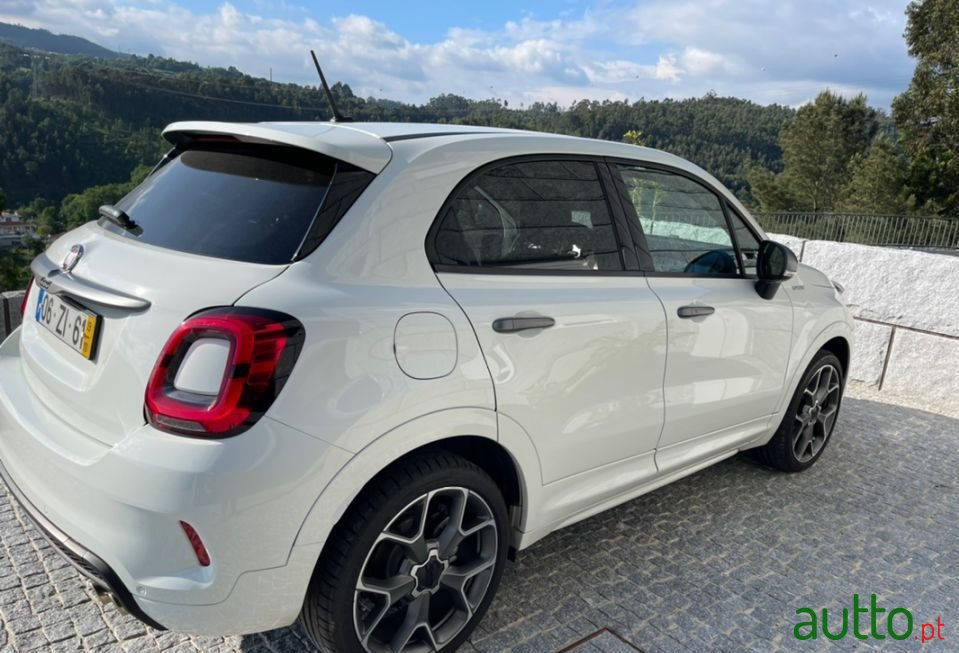 2019' Fiat 500X photo #3