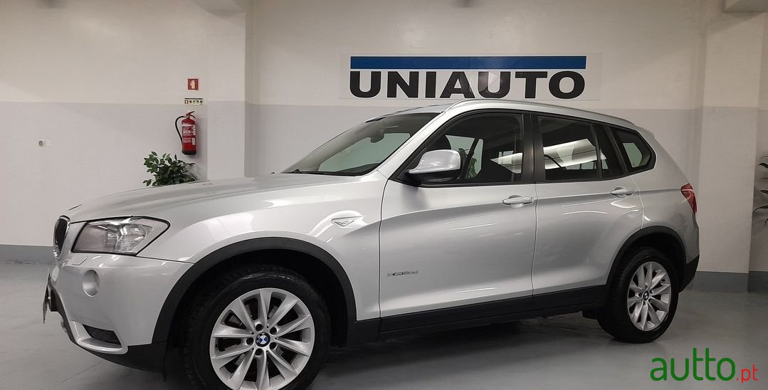 2011' BMW X3 photo #1